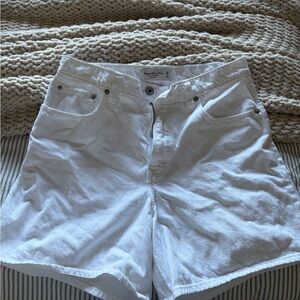Abercrombie & Fitch High Waist Cream Shorts
